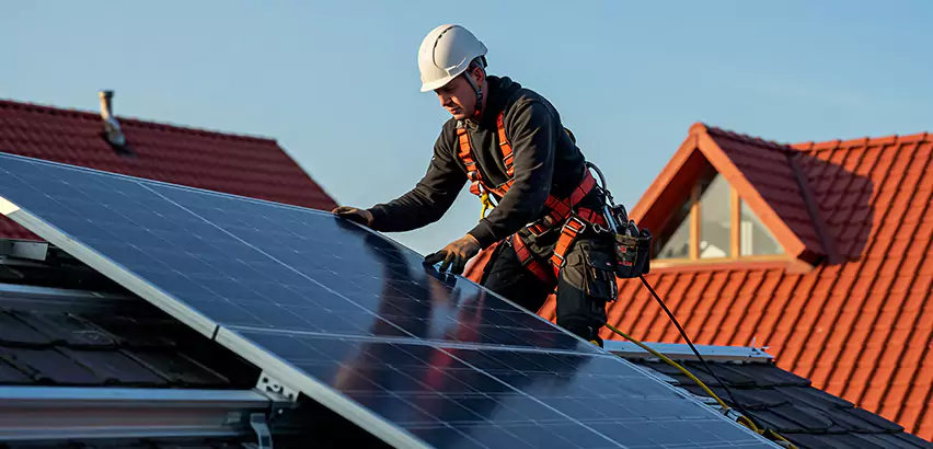Solar Panels on Steel Roof Installation in South Elgin