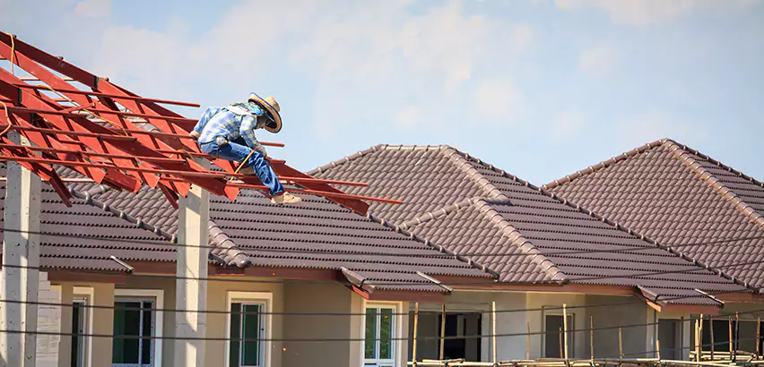 Professional Wind Damage Roof Repair Services in South Elgin, IL